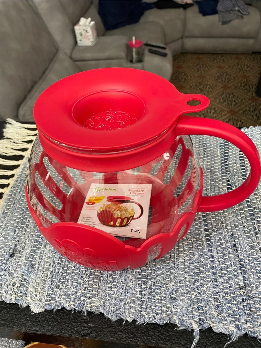 3 Qt Red Silicone-Trim Popcorn Maker with Handle